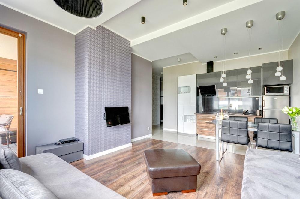 Dom & House - Apartamenty Nowe Orlowo Gdynia Exterior photo