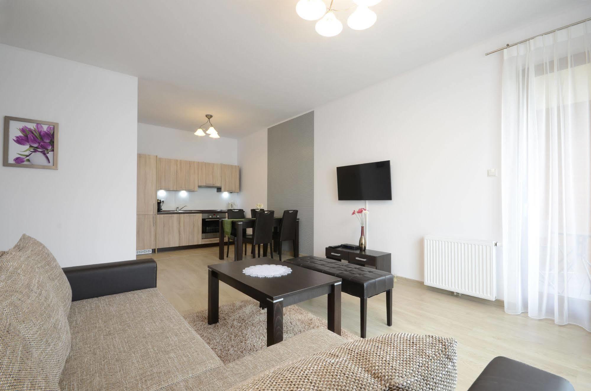 Dom & House - Apartamenty Nowe Orlowo Gdynia Exterior photo