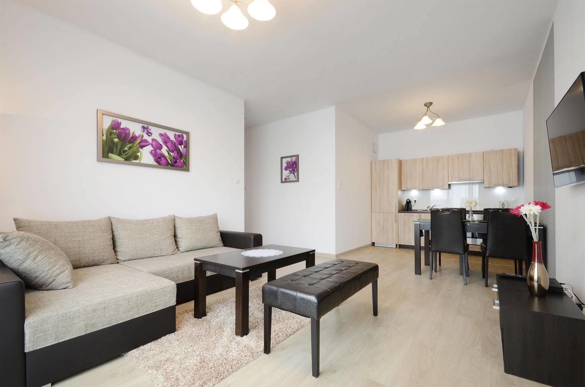 Dom & House - Apartamenty Nowe Orlowo Gdynia Exterior photo